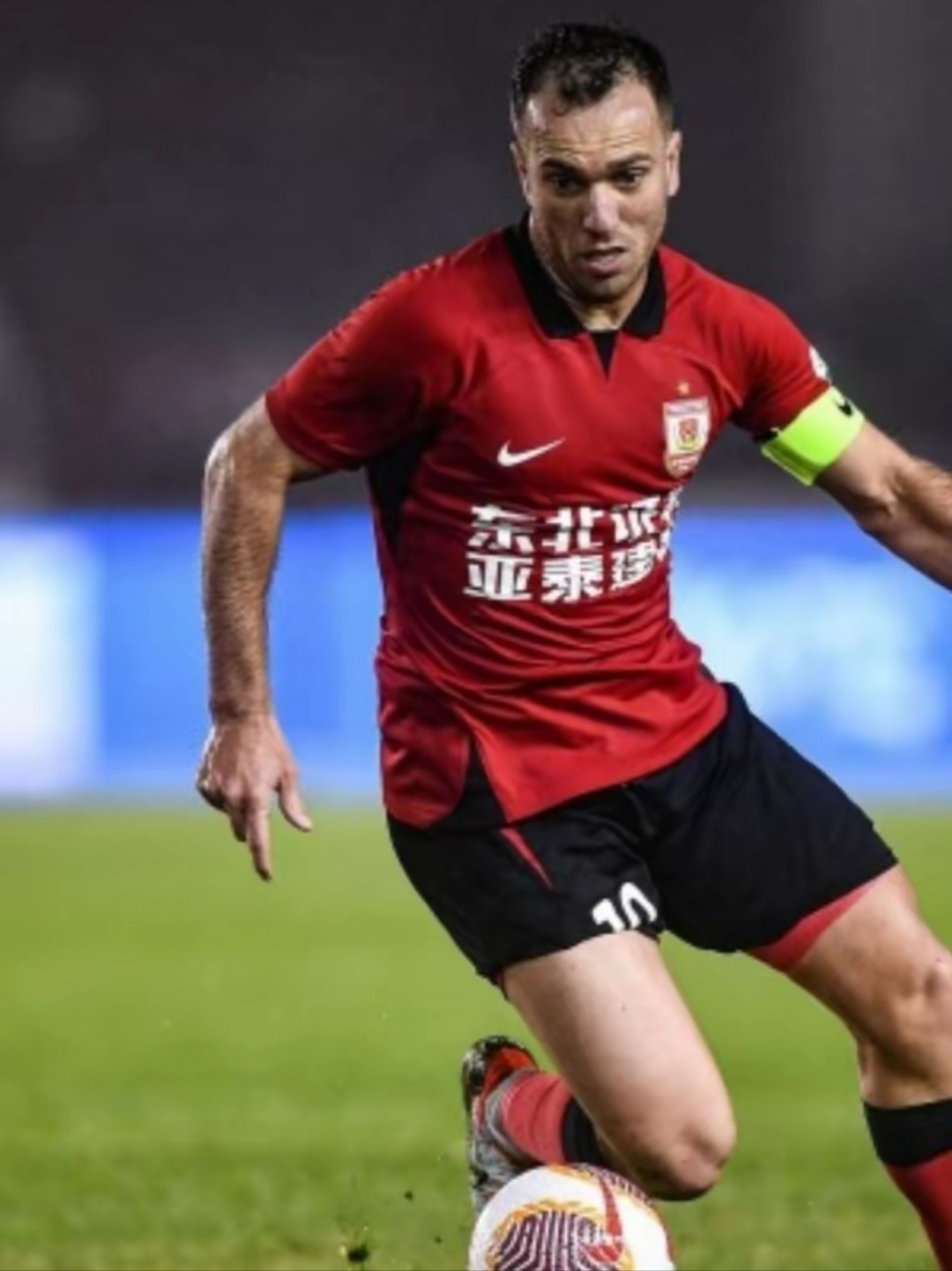 包含中超今夜再迎强敌；尼斯伤情更新；主帅态度——底气十足；训练强度明显提升的词条