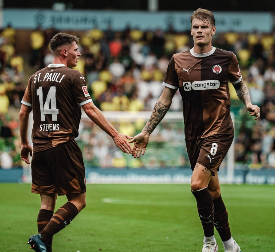 今晨体能课后，门兴格拉德巴赫回应争议备战德国杯，管理层满意，轮换策略成焦点的简单介绍