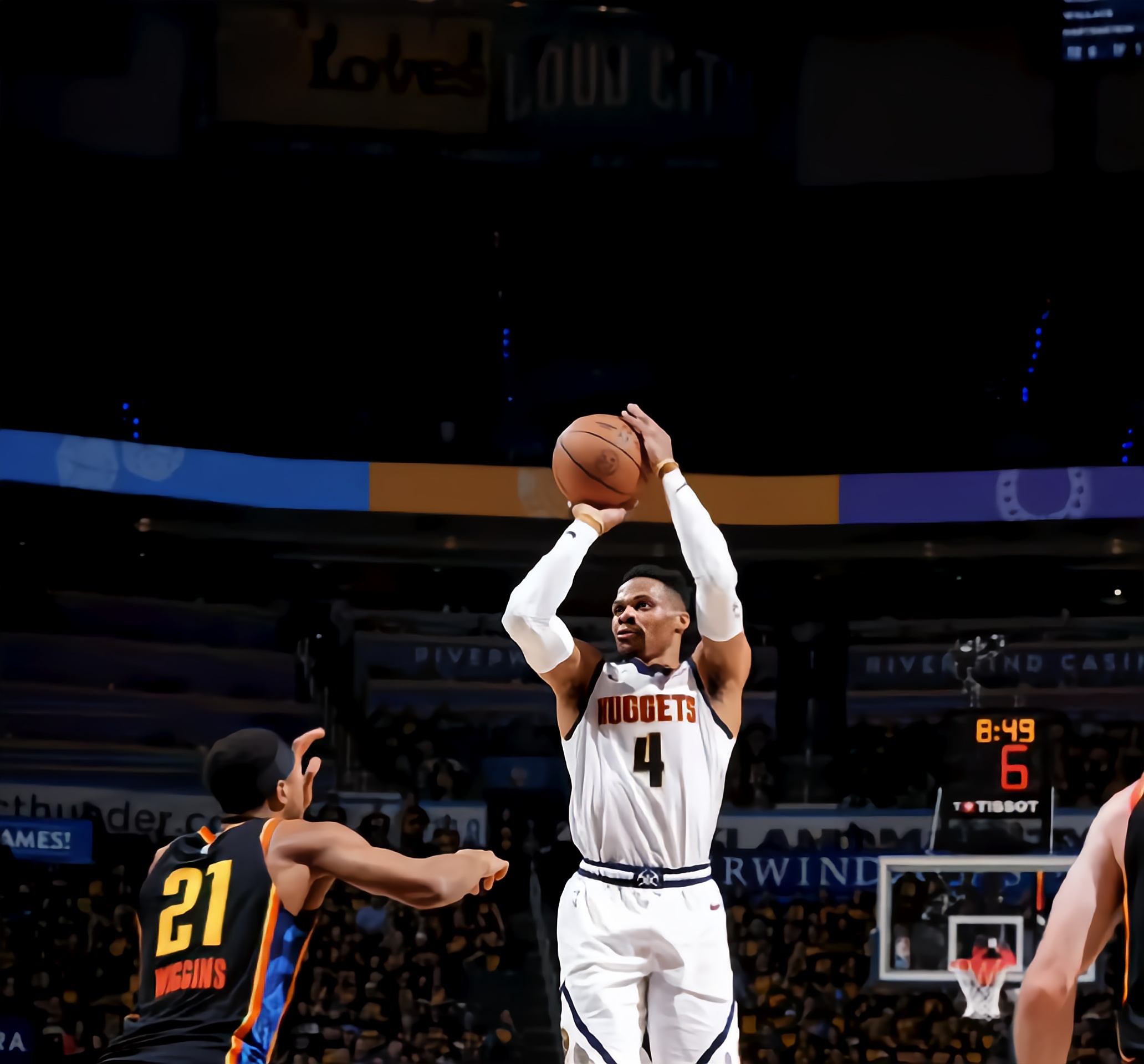 清晨体能课后，巴塞罗那篮板制胜备战NBA季后赛，态度坚定，轮换策略成焦点的简单介绍