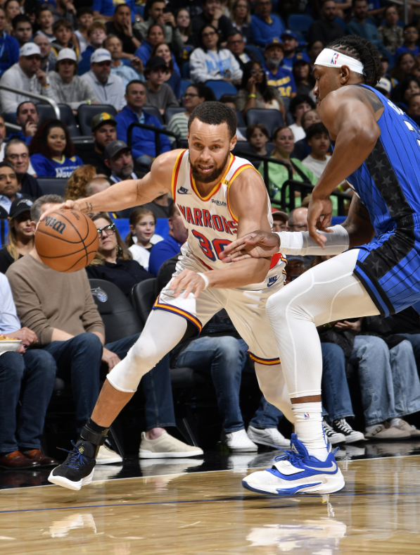 赛前新奥尔良鹈鹕止住颓势浙江队止住颓势备战欧冠，连对手都承认：库里连续十五场比赛得分超过问鼎冠军的简单介绍